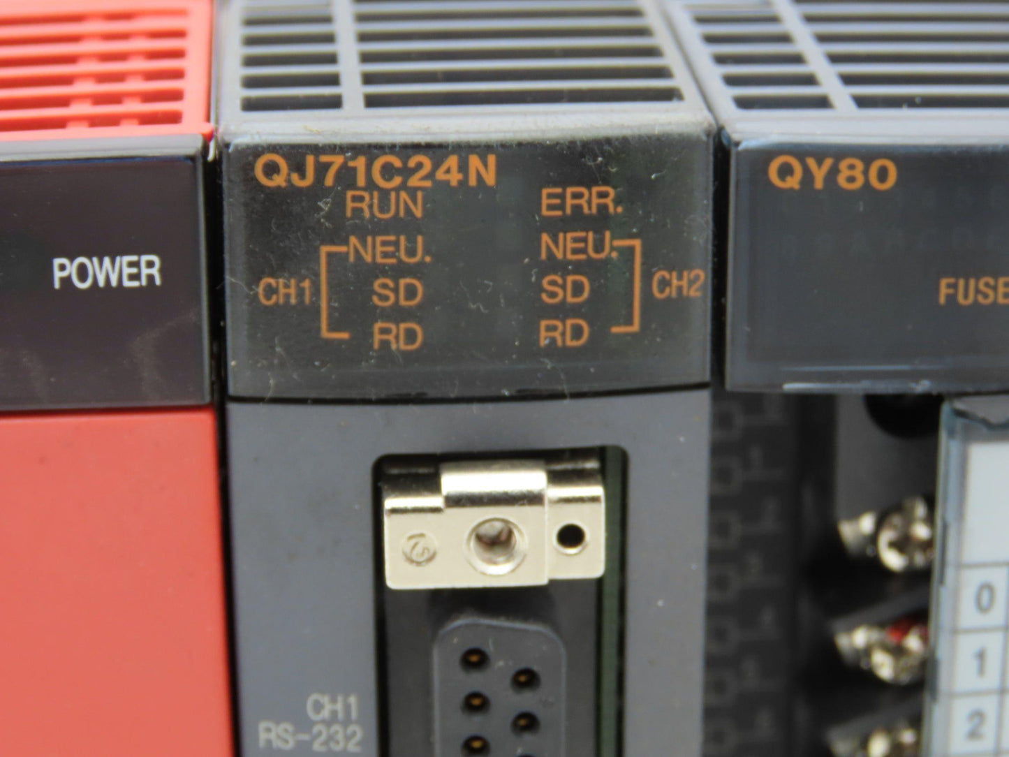 Mitsubishi Electric Q38B Melsec PLC Backplane Rack Power Supply Module 8 Slot