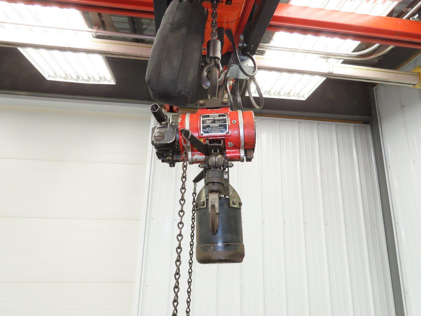 Aro 7700D 1/2 Ton 1000LB Pneumatic Air Chain Hoist 13' Lift 5' Pull Chain