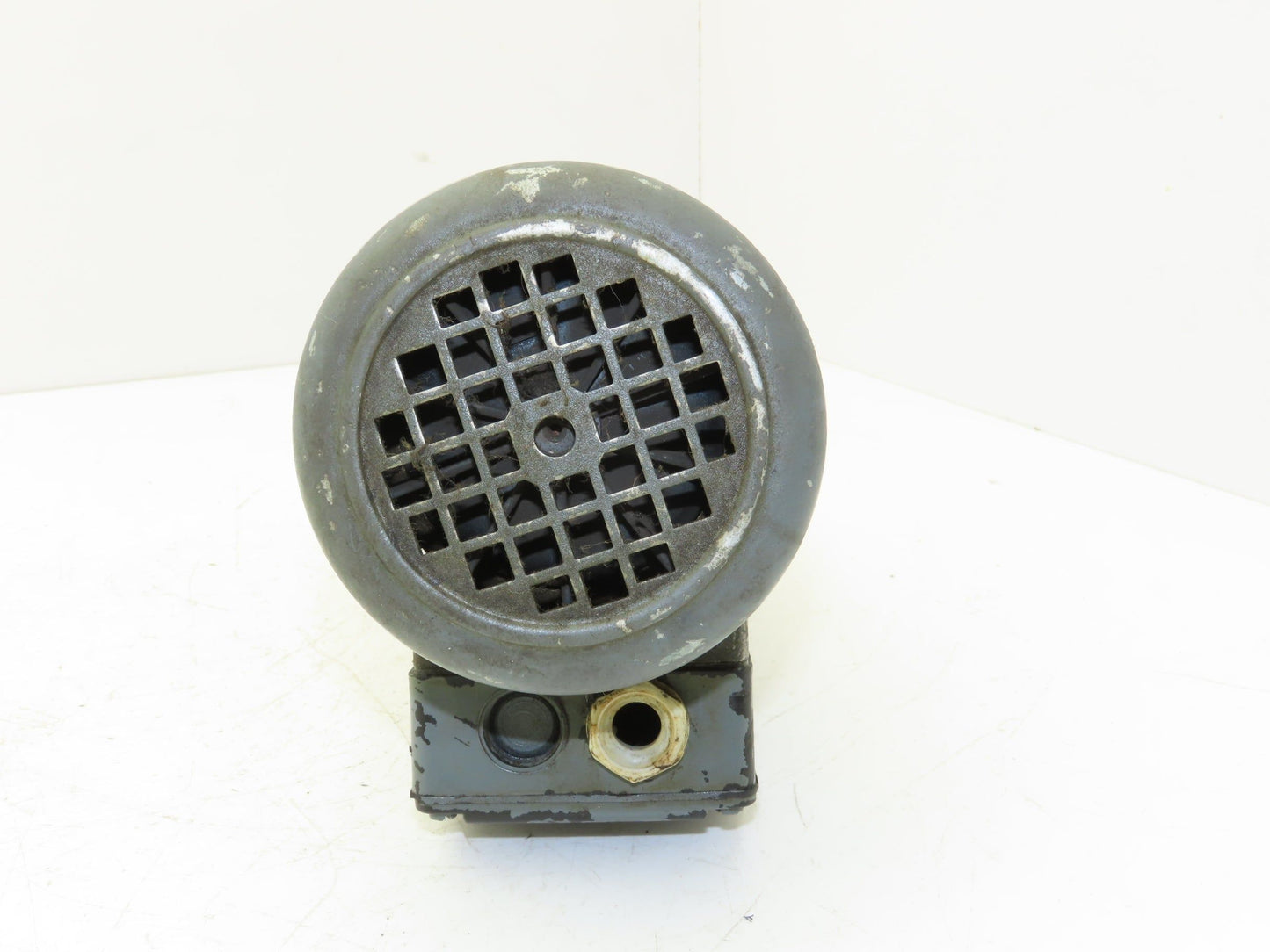 Flender CA10-G56M2 Gearmotor 15:1 Ratio 0.12kW 220rpm 230/460VAC 3Ph LH Output