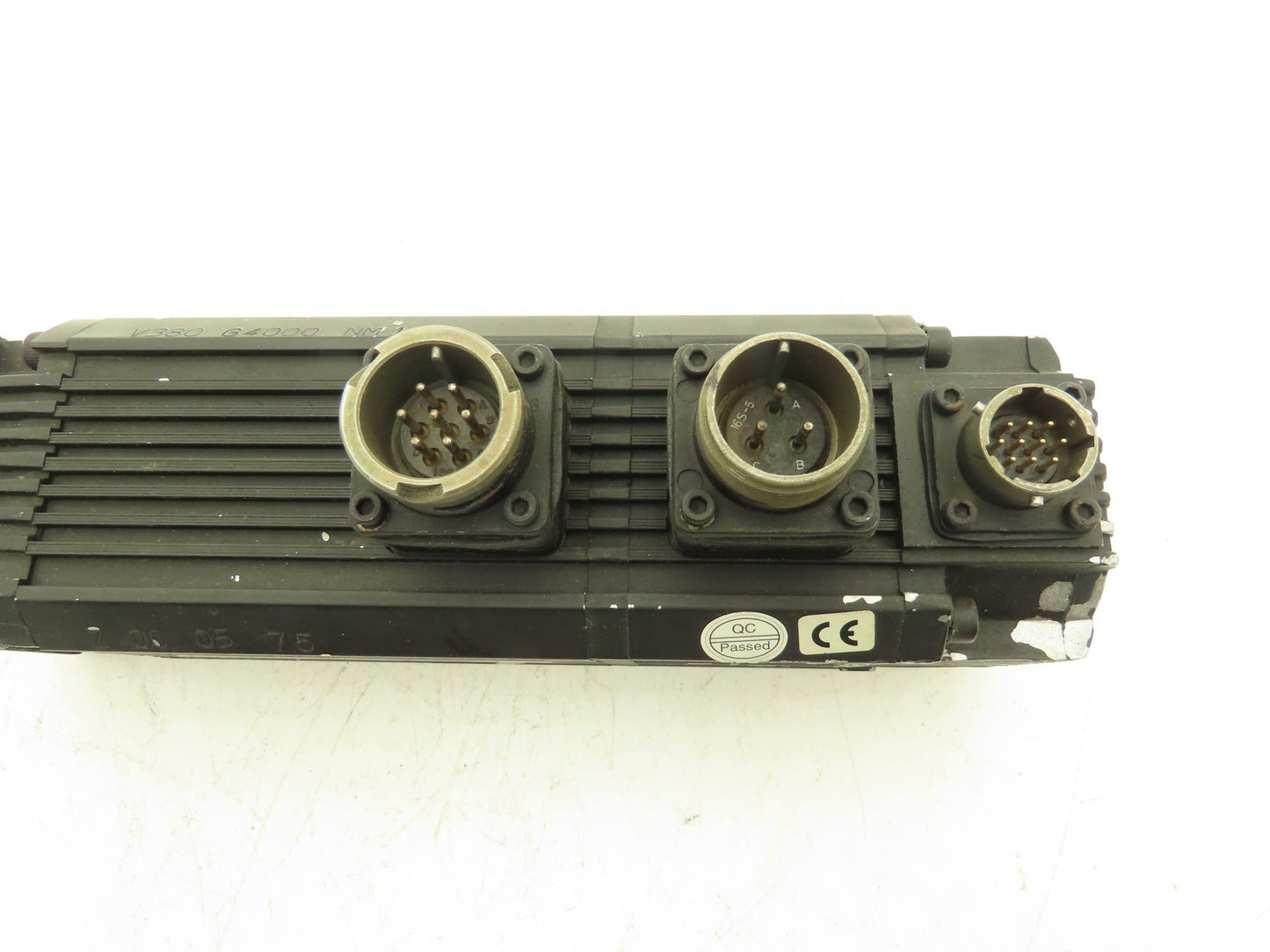 Elau SB070/40/10/05/11/S/01/64/EAKN AC Servo Motor 4000rpm