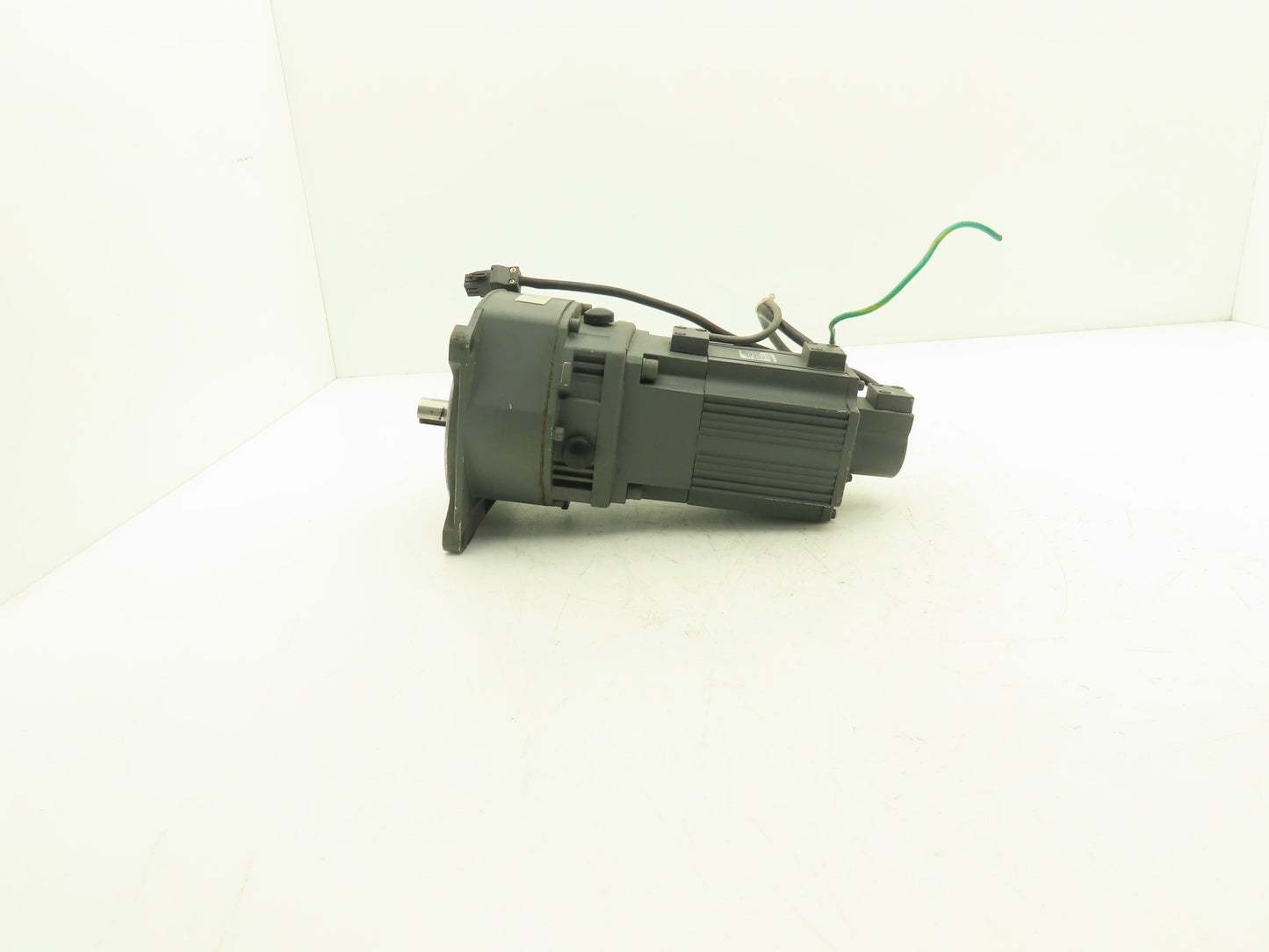Mitsubishi HA-FF43BG1 AC Gearmotor 10:1 Reducer 300rpm