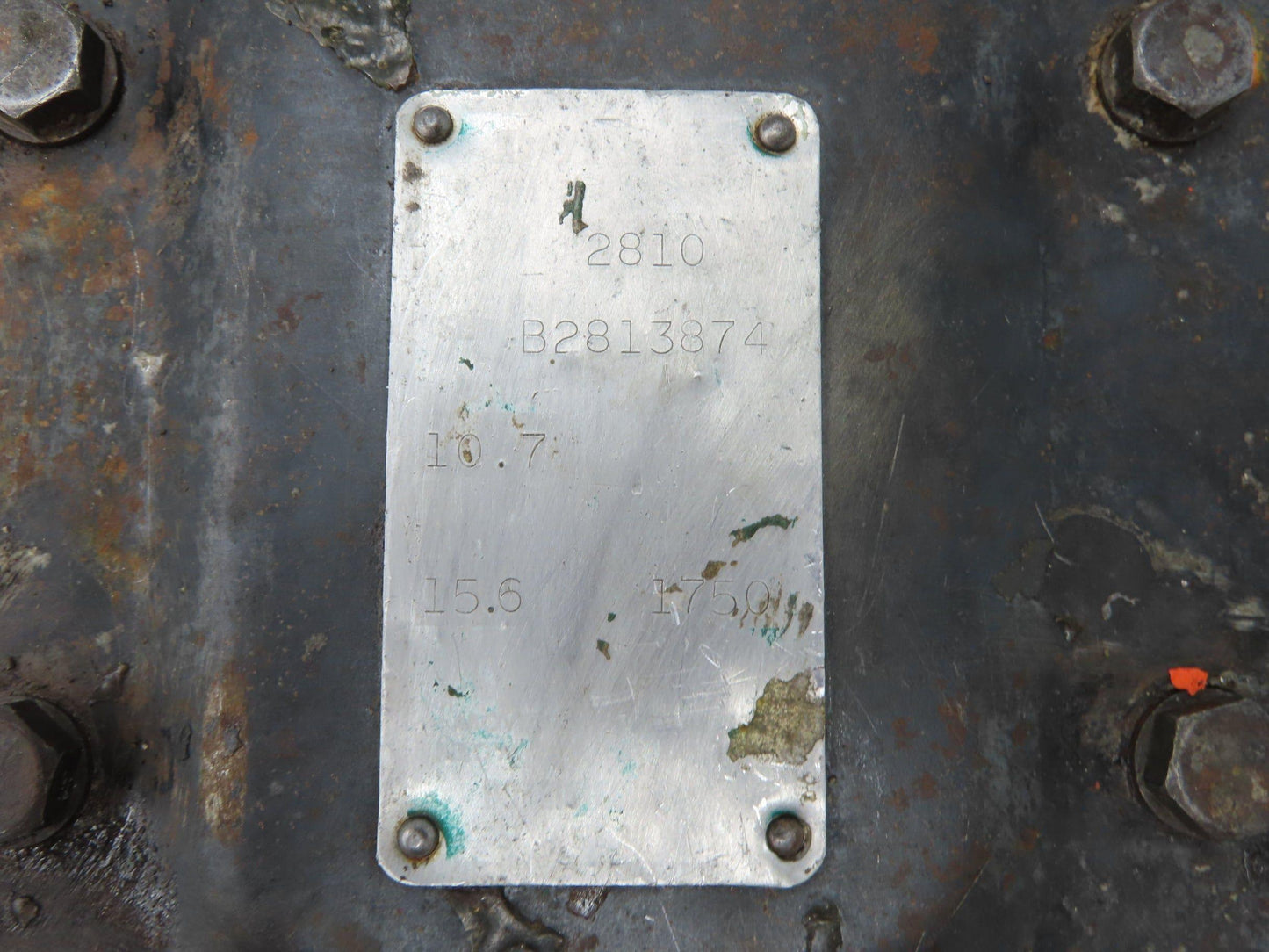 Helical Gear Reducer 15.6:1 Ratio Gearbox 10Hp 112rpm Parallel Shaft