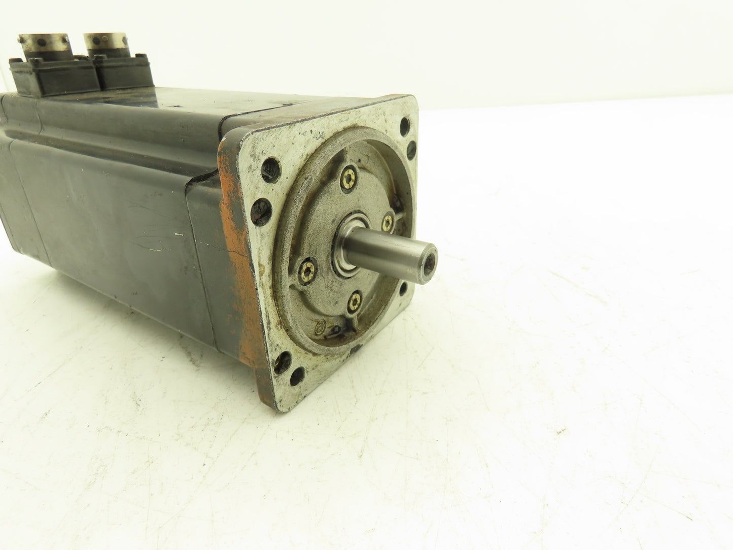 ABB Robotics 1 FT3044-5AZ21-9-Z Servo Motor With Encoder