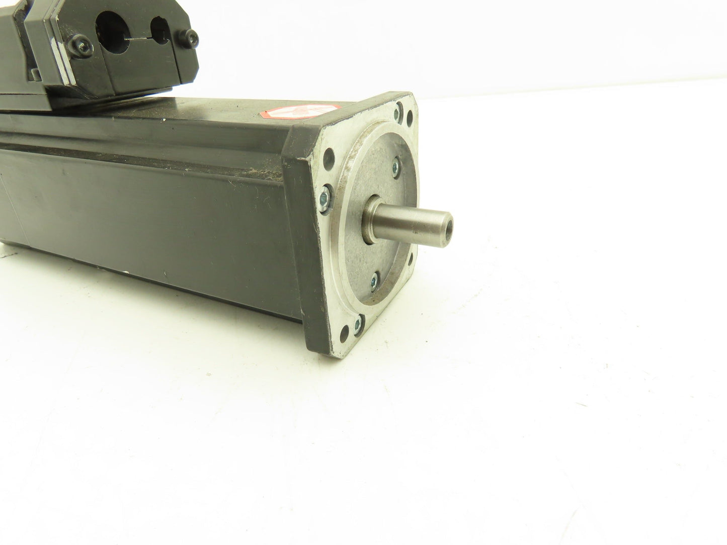 Elau SM 070-60-010-P0-45-S1-B0 AC Servo Motor 600rpm 400V