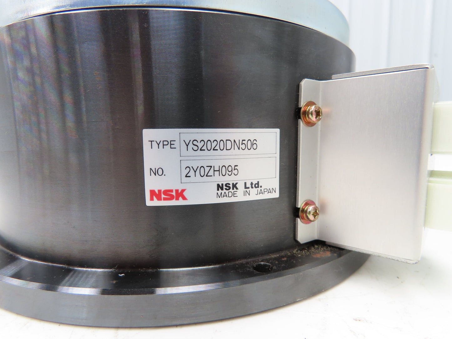 NSK M-YS2020DN506ATF2 MegaTorque Servo Motor