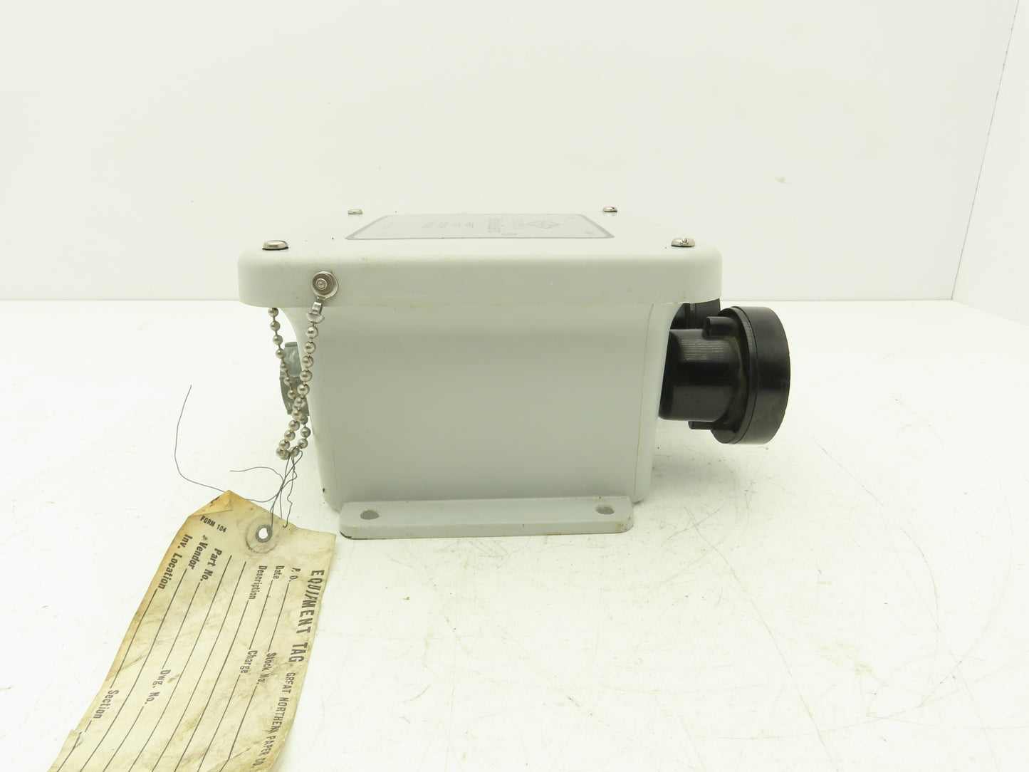 Hughey & Phillips StrobeGuard SS-124 Ambient Light Detector
