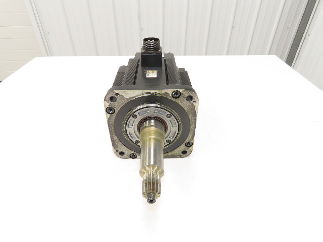 Yaskawa Electric SGMRS-37A2A-YR11 AC Servo Motor 3700W 23.5N-m 1500rpm 200V