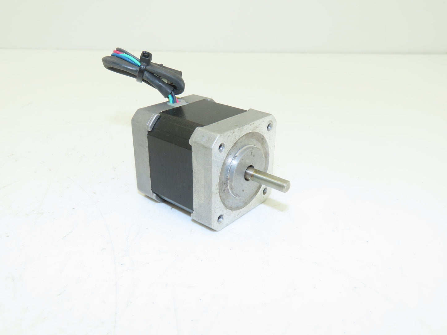 Vexta Oriental Motor C9362-9012K Stepper Motor 8.5VDC 0.57A 1.8°/Step 2 Phase