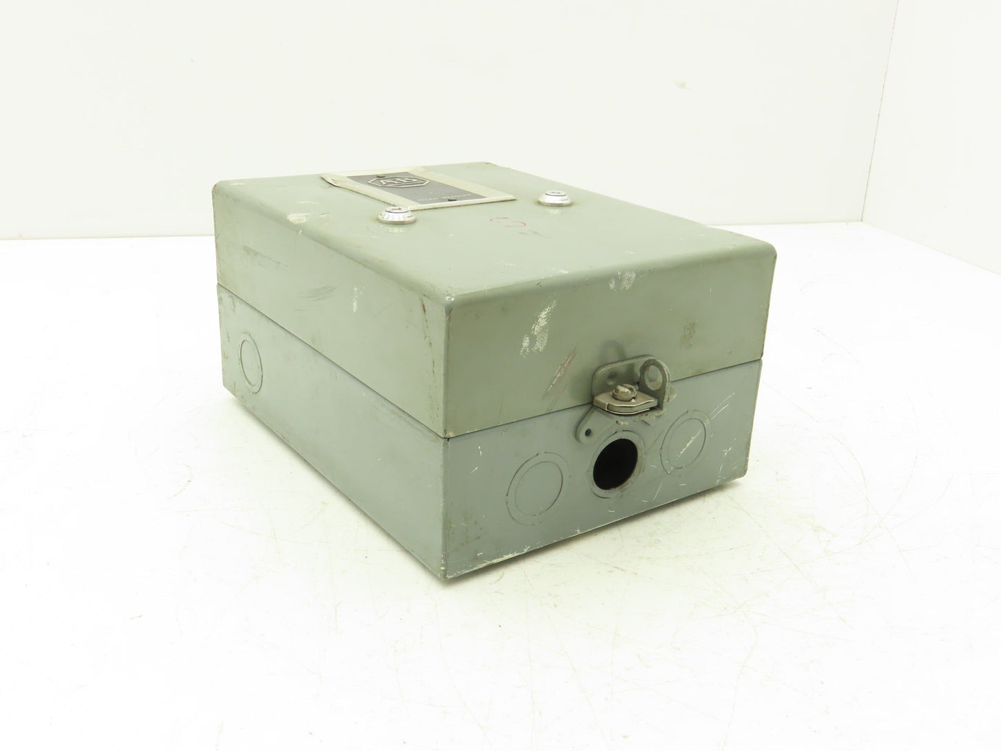 Allen Bradley 709-AOA Size 0 Motor Starter 5Hp 600V Coil 240VAC