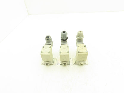 SMC VX220HG Direct Operated 2 Port Solenoid Valve 1MPa 4mm Orifice Lot of 3