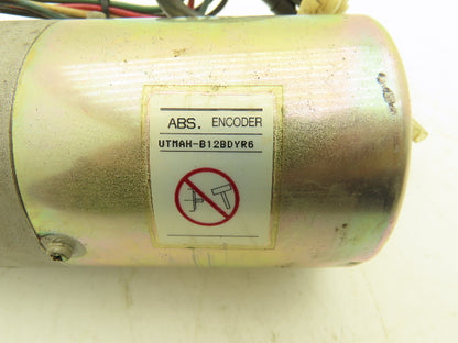 Yaskawa USASEM-02YRW12 AC Servo Motor 154W 3000rpm w/Encoder Right Angle Output