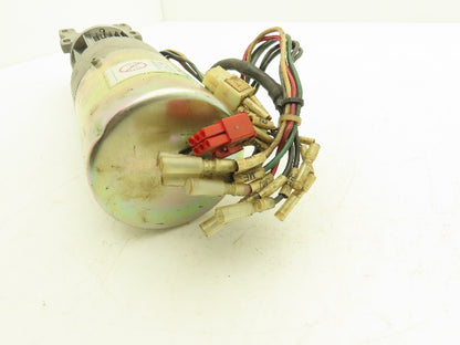 Yaskawa USASEM-02YRW12 AC Servo Motor 154W 3000rpm w/Encoder Right Angle Output