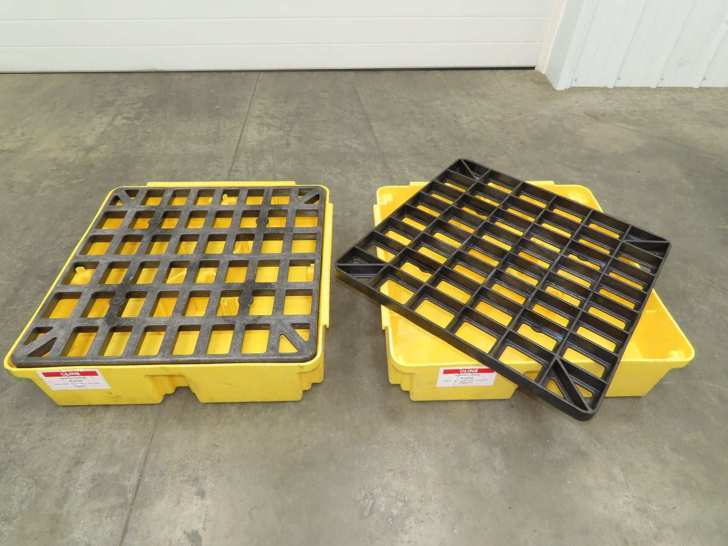 Uline H-2762 Spill Containment Drum Platform 27x27" 2000lbs 15 Gal Lot of 2