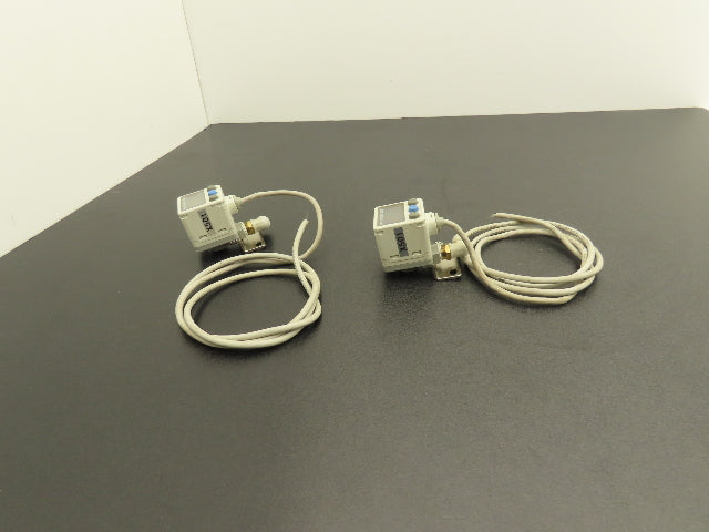 SMC ISE40A-W1-Y Digital Pressure Switch 12-24vdc 0-145psi Lot of 2