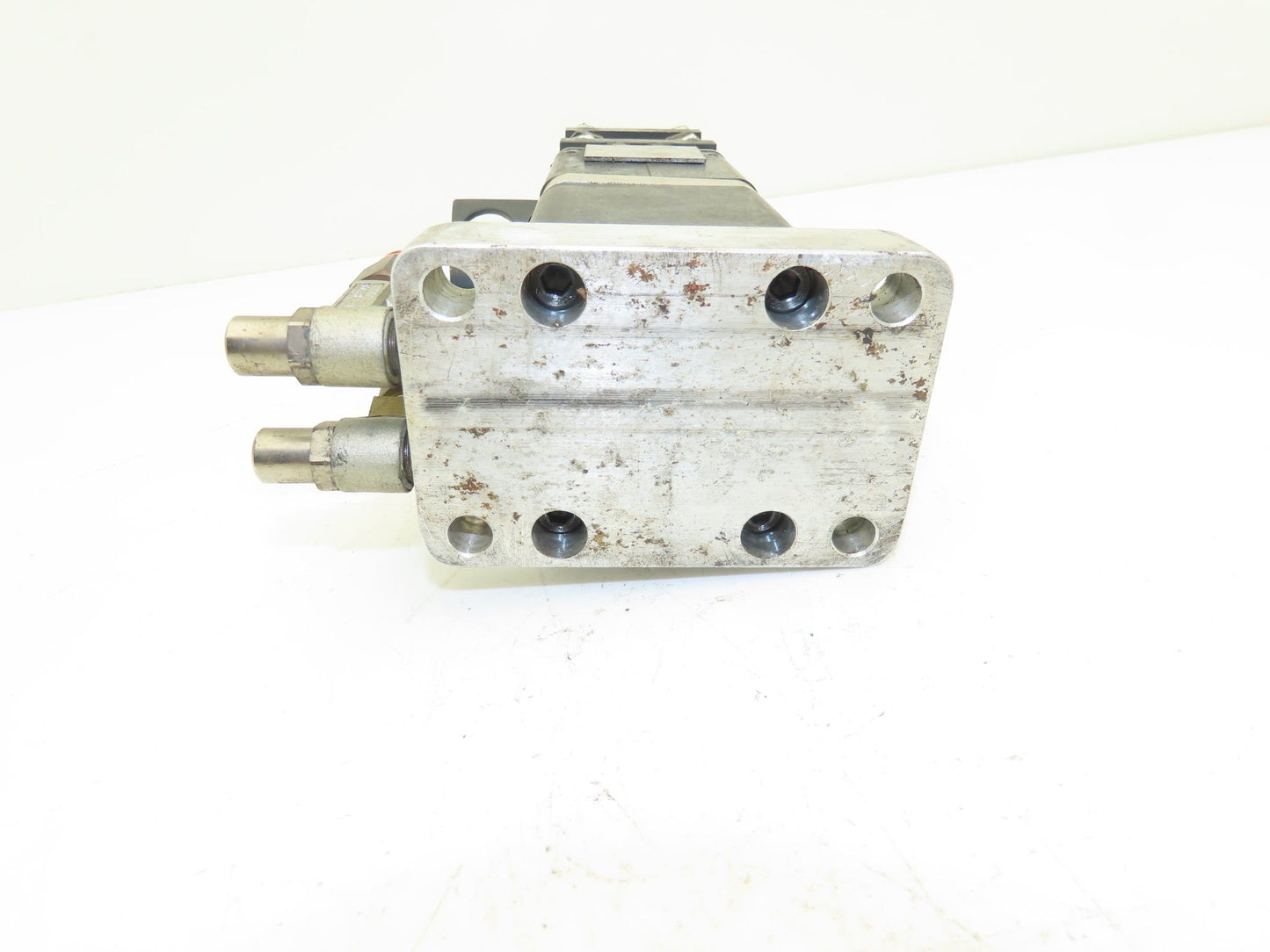 Norgren GL500-J11F5A1GXE4 Pneumatic Gripper Clamp 0396-04KN