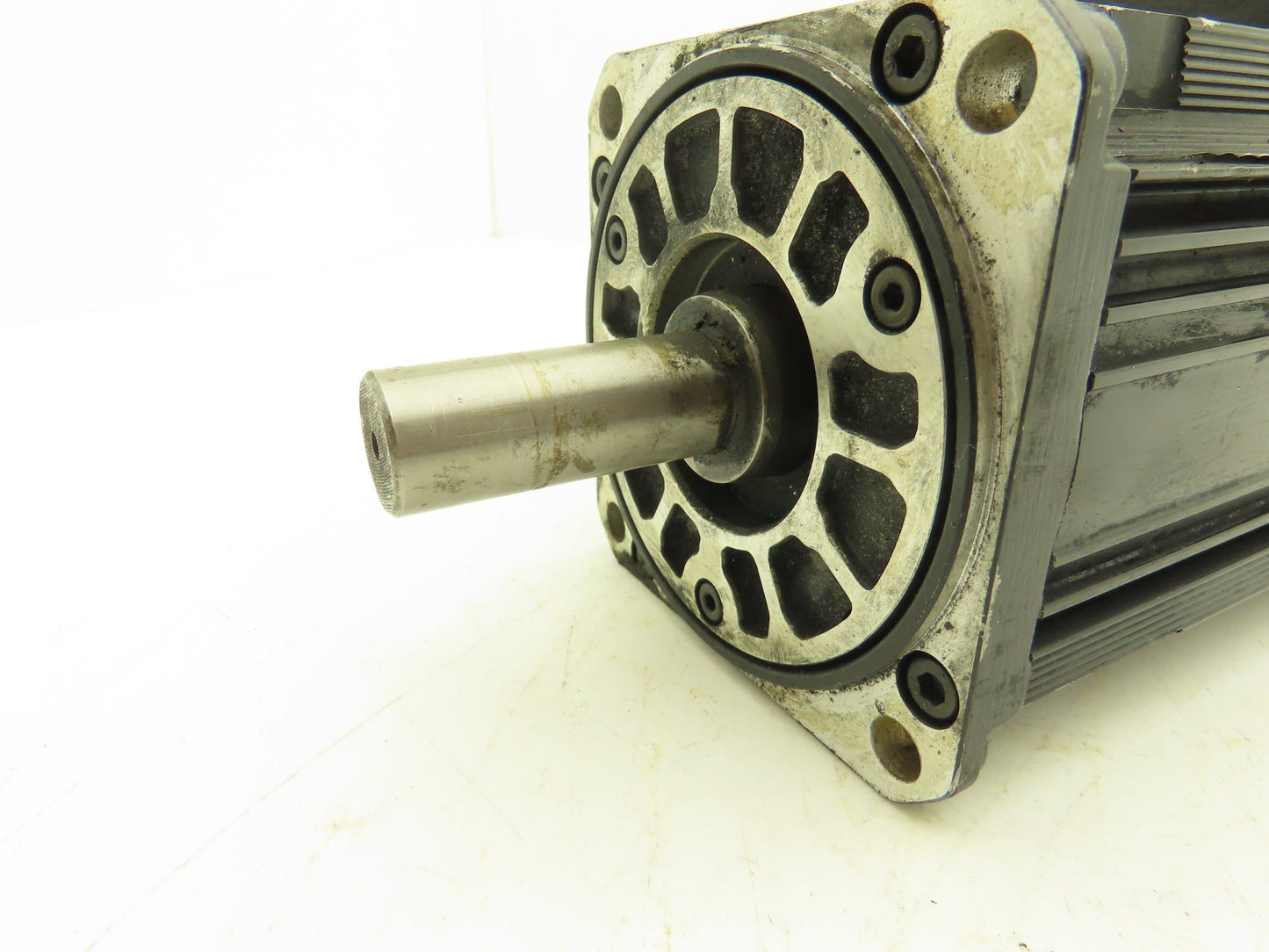 Yaskawa SGMSH-20A2A-YR21 AC Servo Motor 2000W 3000rpm 200VAC w/Encoder