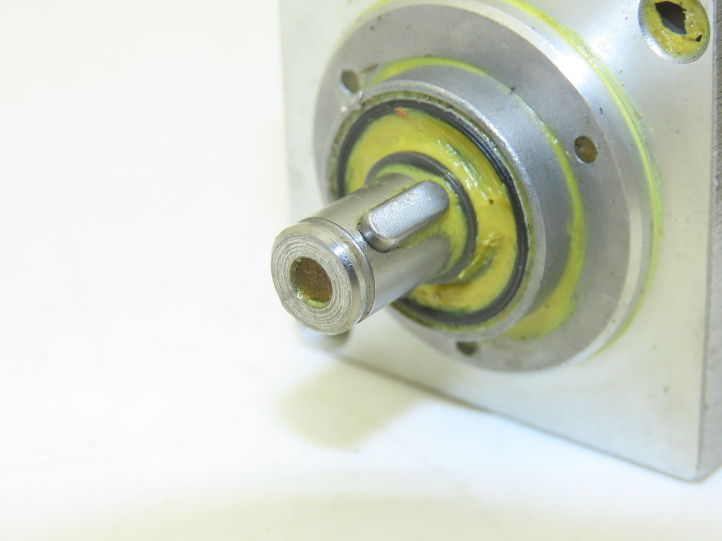 Matsushita TS 4502N8036E200 AC Servo Motor 50W 200V With Encoder 8mm Shaft