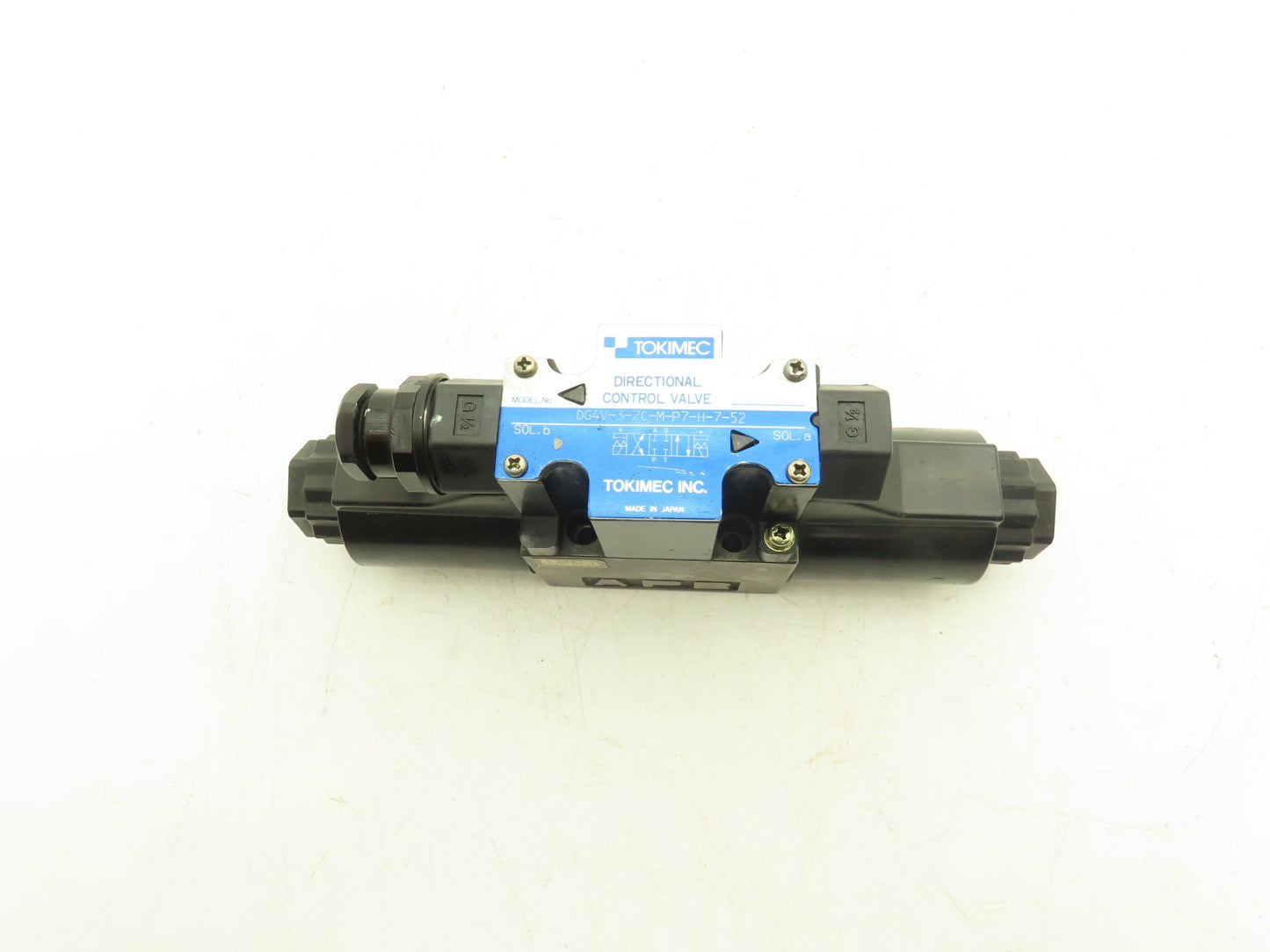 Tokimec DG4V32CMP7H752 Hydraulic Directional Control Solenoid Valve 4/3 24V