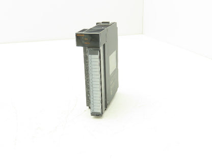 Mitsubishi Q64AD Melsec-Q A/D Converter Unit -10~10V 15VDC 30mA 5VDC 0.64A