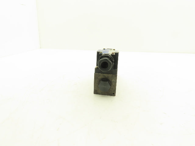 Tokimec DG4V-3-2A-M-P7-H-7-52 Directional Control Single Solenoid Valve 4/2 24V