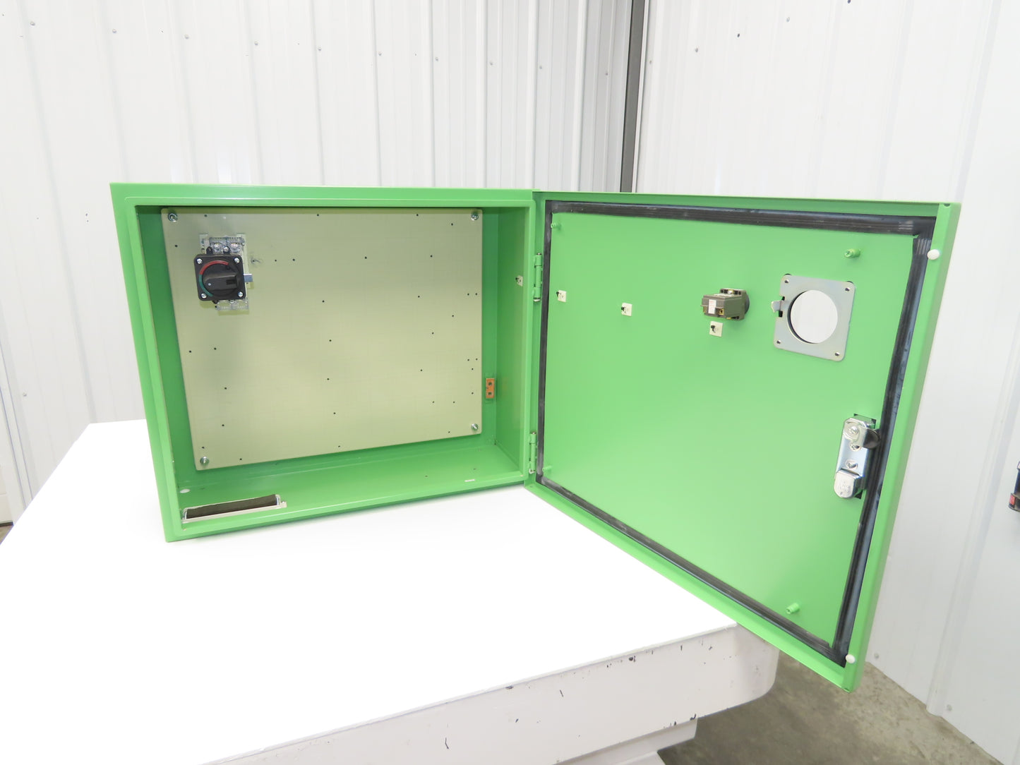 Electrical Enclosure 600x700x250mm 24x28x10" Wall Mount Control Panel NEMA 12