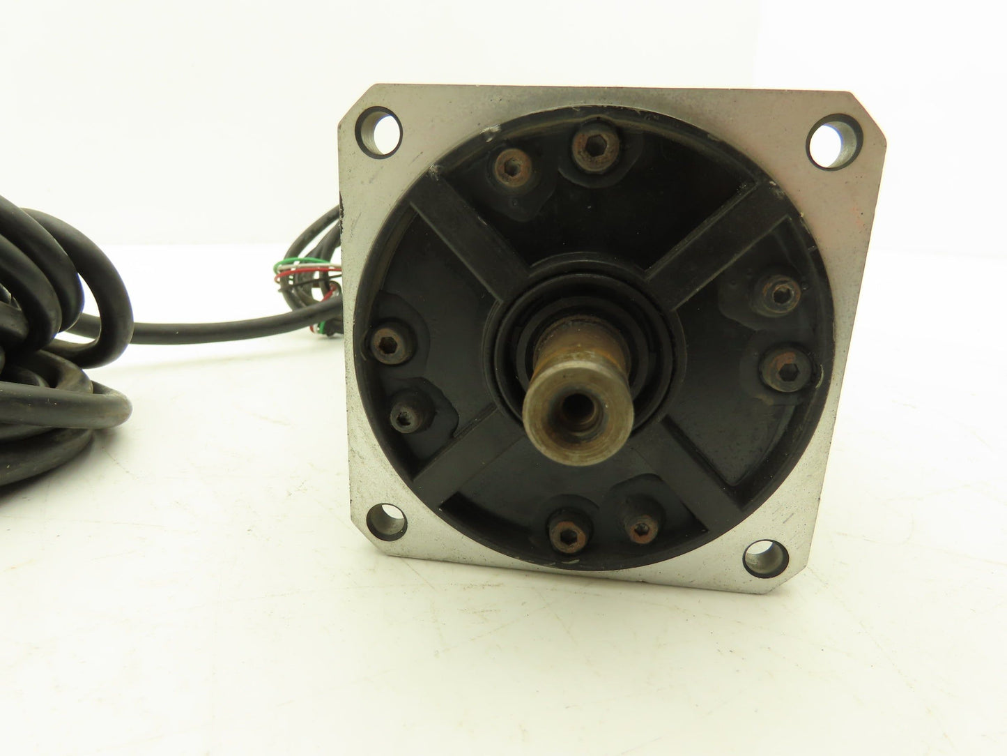 Sanyo Denki 45BM014HBC00 AC Servo Motor 0.4kW 3000rpm W/Encoder MRE-256SP052FSS