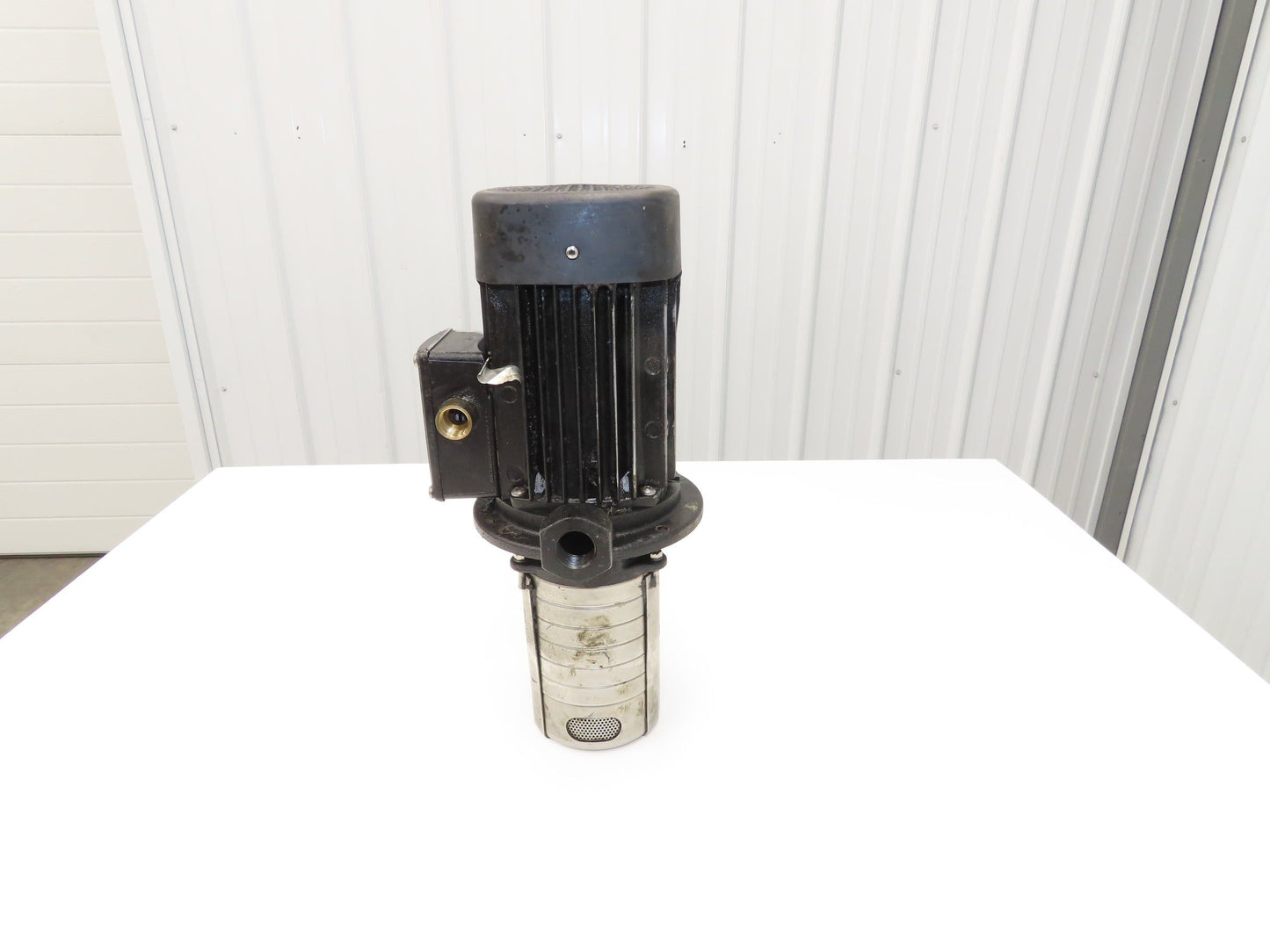 Grundfos MTH2-60/4 A-W-A-AUUV Immersion Coolant Pump 40 L/min 230V 3PH 3/4"npt