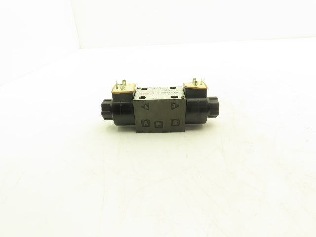 Nachi Hydraulic Directional Solenoid Valve 3 Pos 4 Way 120V Coil