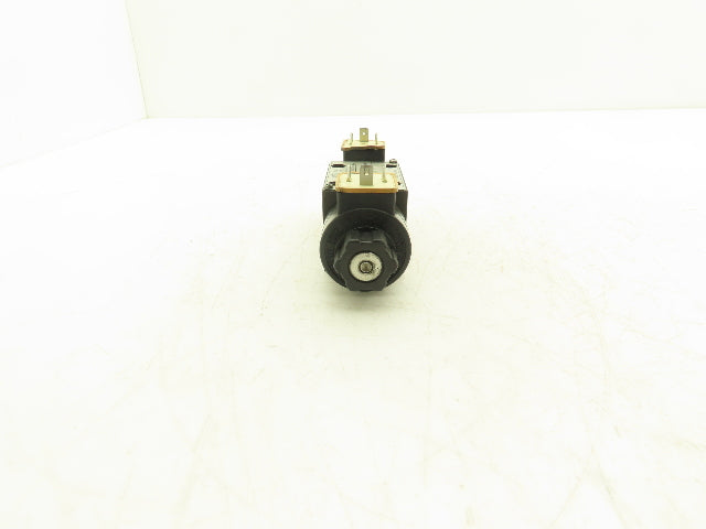 Nachi Hydraulic Directional Solenoid Valve 3 Pos 4 Way 120V Coil