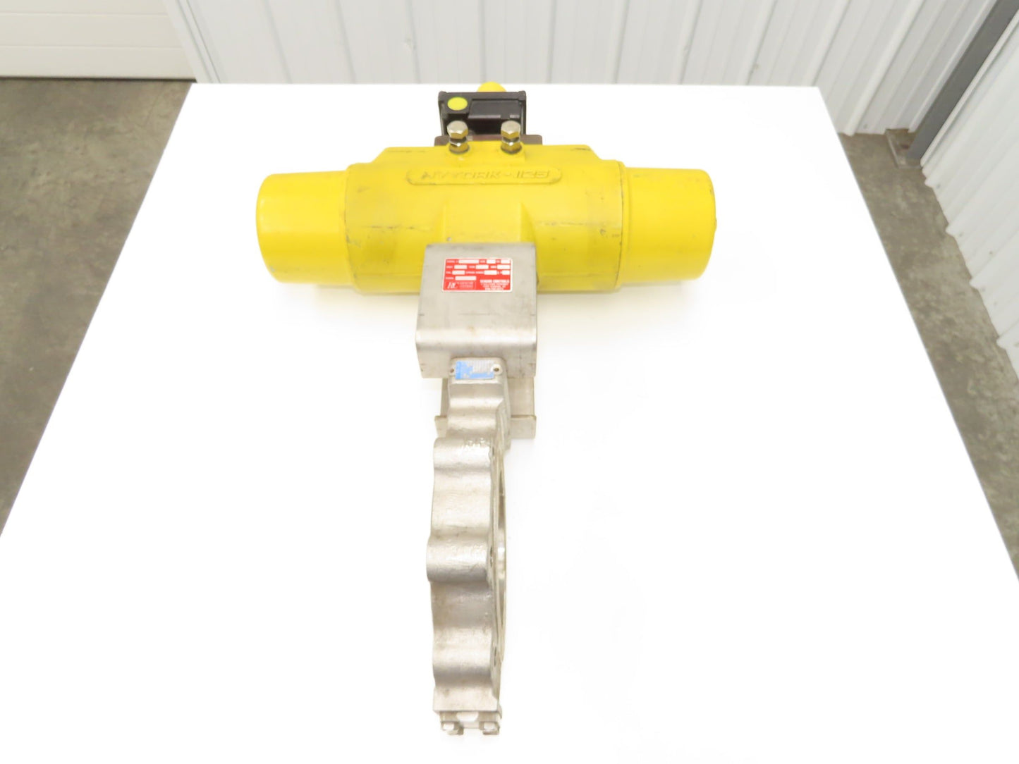 Velan 6" Stainless Butterfly Valve Air Operated Hytork 1125 Actuator Positioner