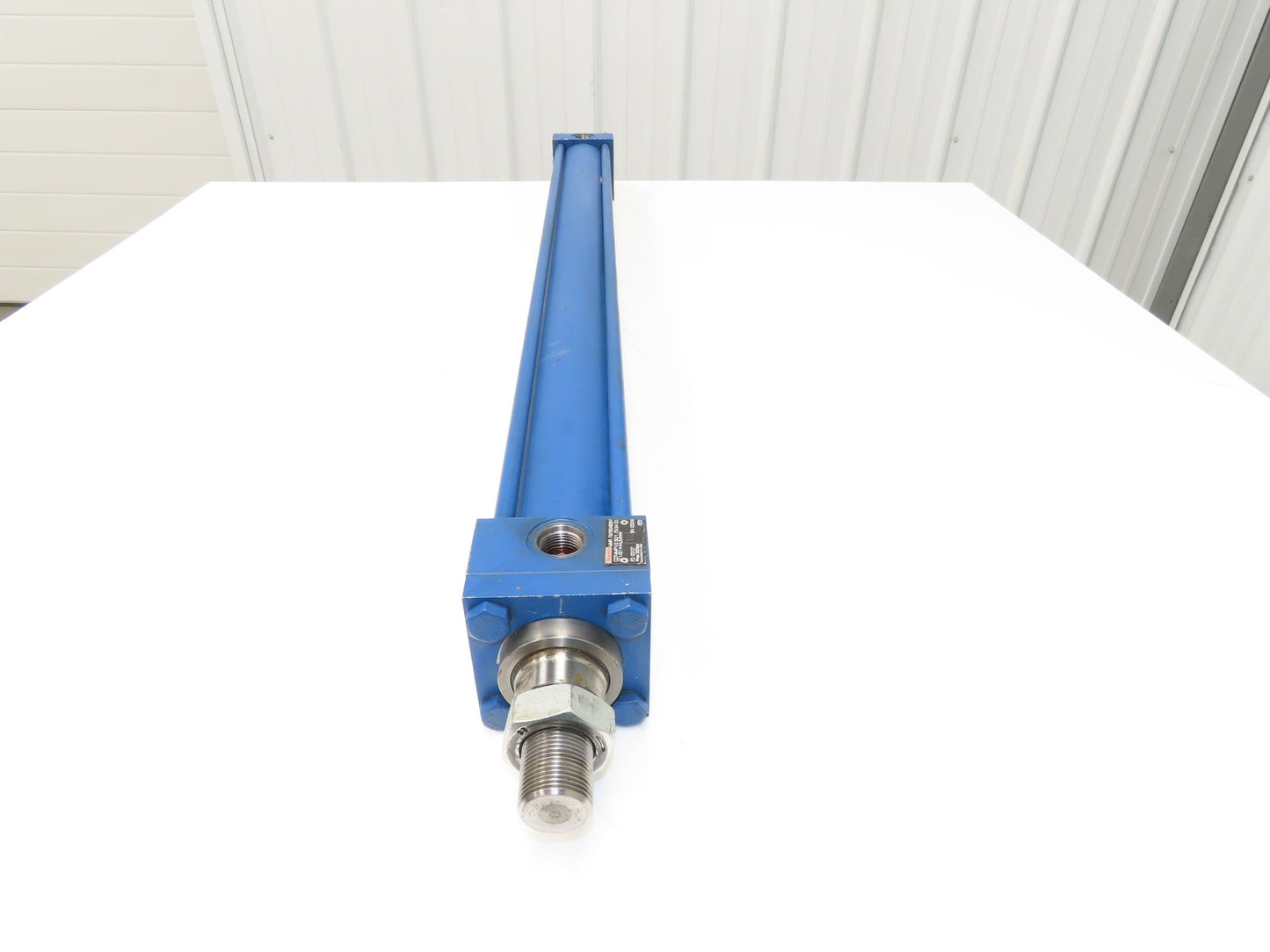 Rexroth CDT4MP1 Hydraulic Cylinder 2.5" Bore 34" Stroke 3000psi Clevis Mount