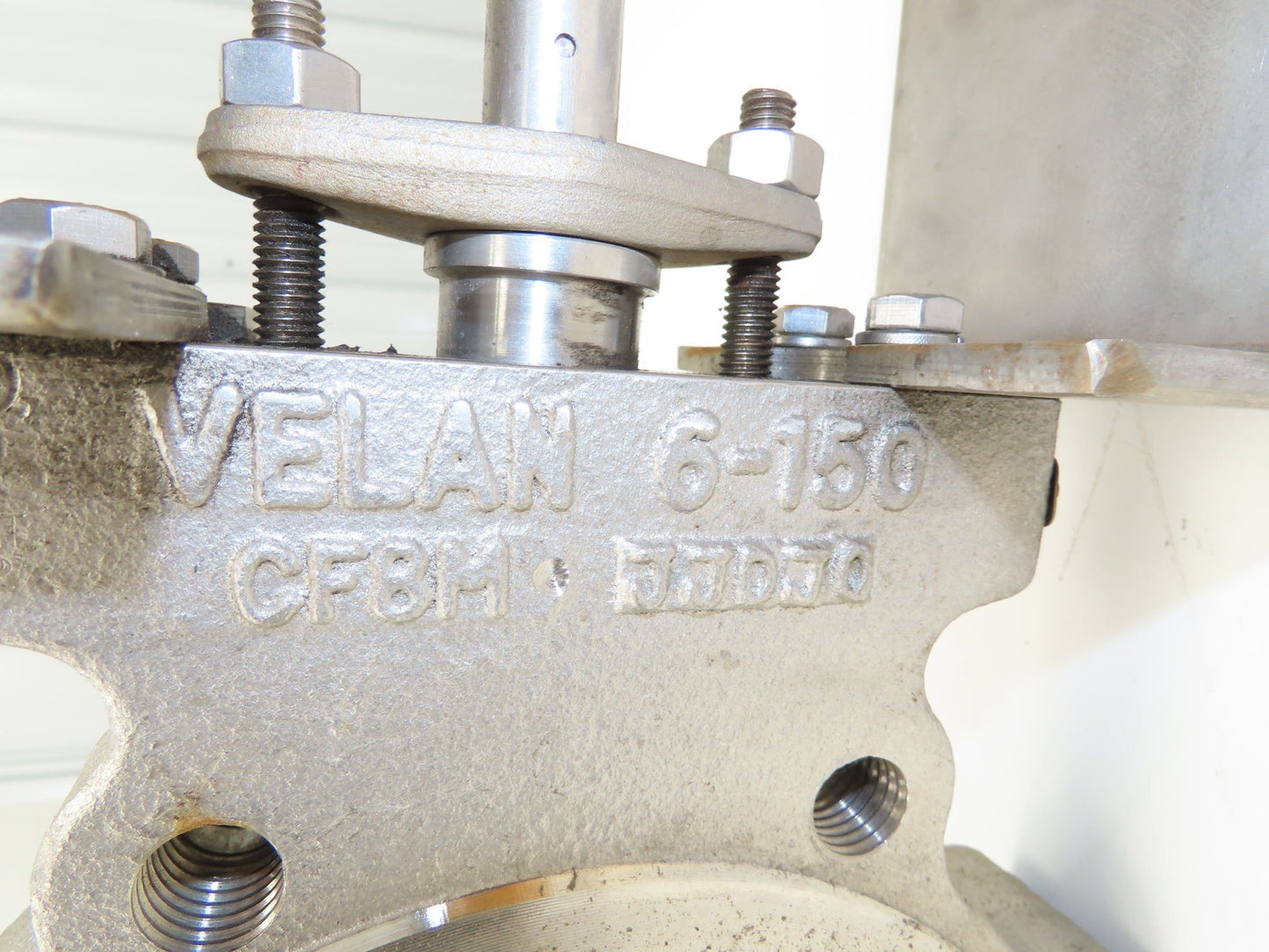 Velan 6" Stainless Butterfly Valve Air Operated Hytork 1125 Actuator Positioner