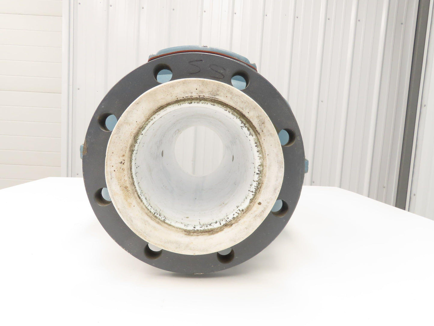 Foxboro 8306-SABA-TSJ-GFNA Magnetic Flow Meter 6" Flow Tube 240psi 8300 Series