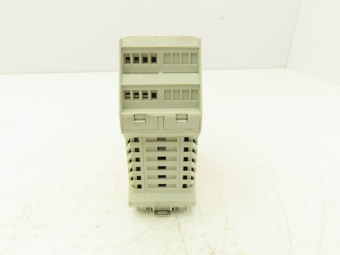 Euchner CES-A-AEA-02B Safety Relay Muting Module Unit 24VDC Din Rail Mount