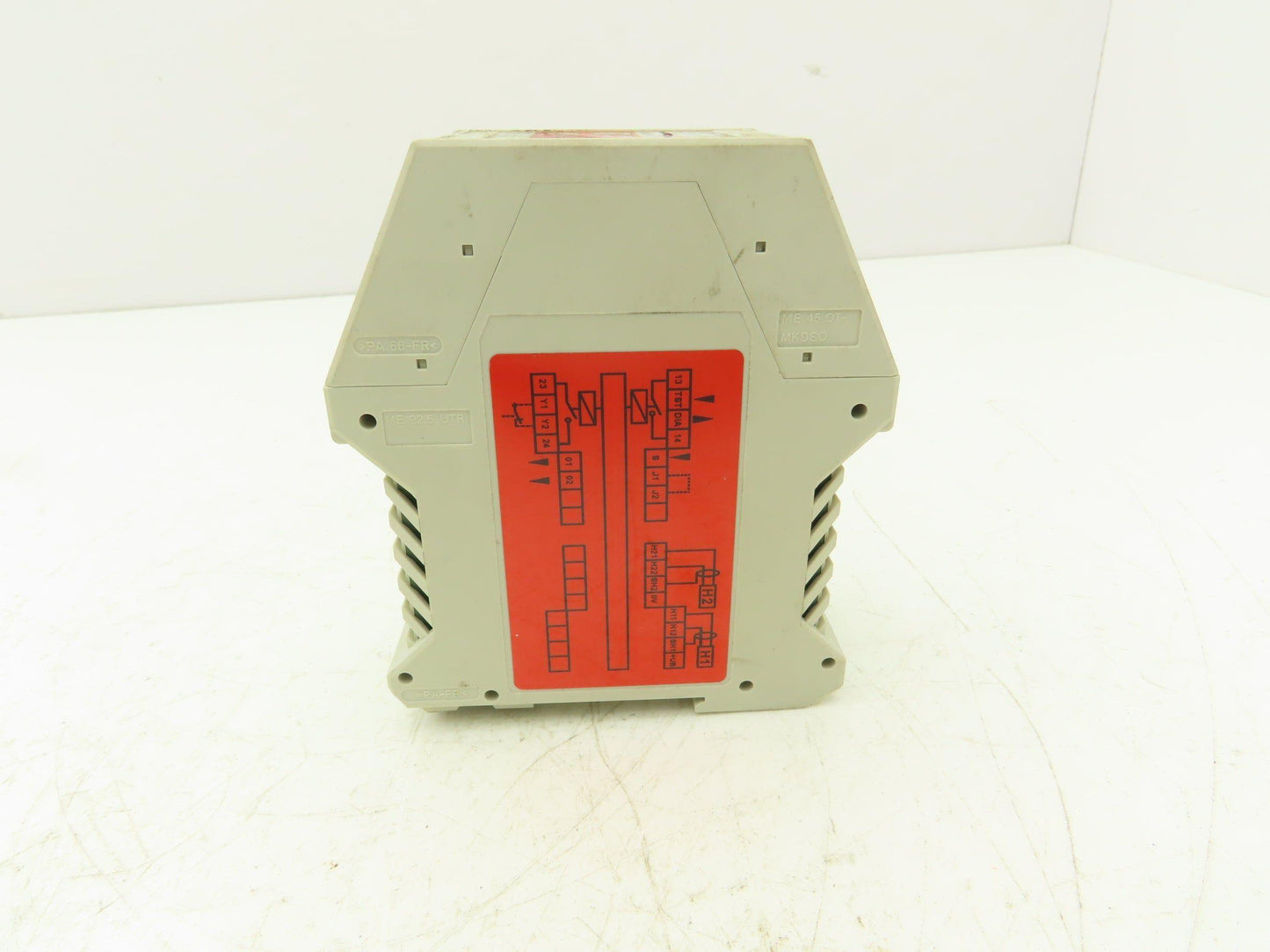 Euchner CES-A-AEA-02B Safety Relay Muting Module Unit 24VDC Din Rail Mount