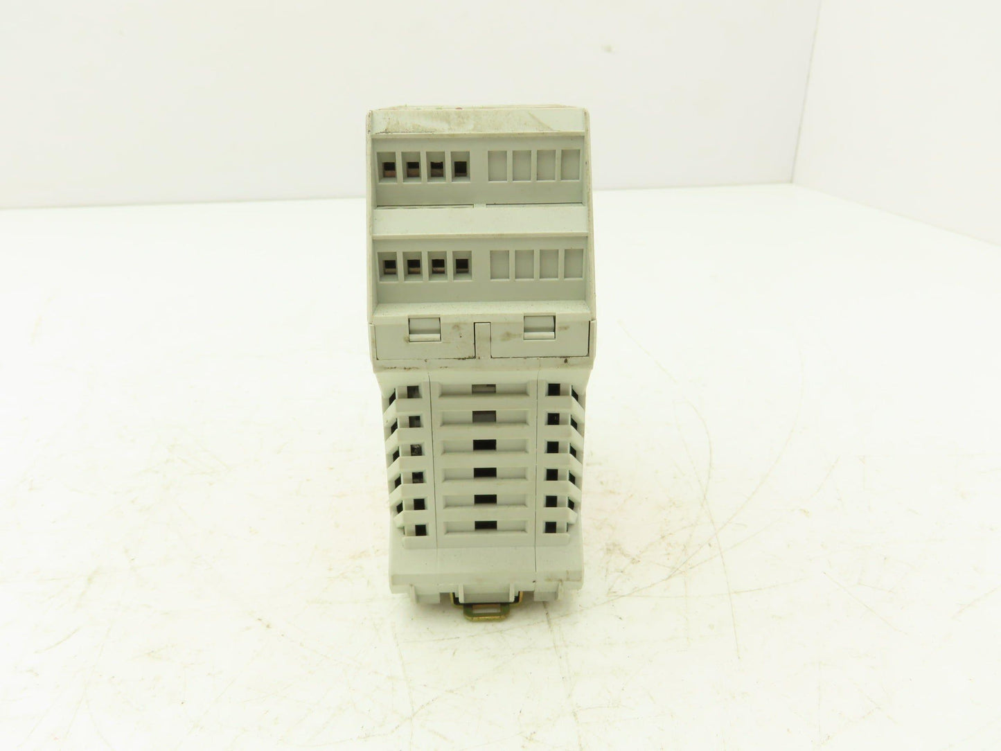 Euchner CES-A-AEA-02B Safety Relay Muting Module Unit 24VDC Din Rail Mount