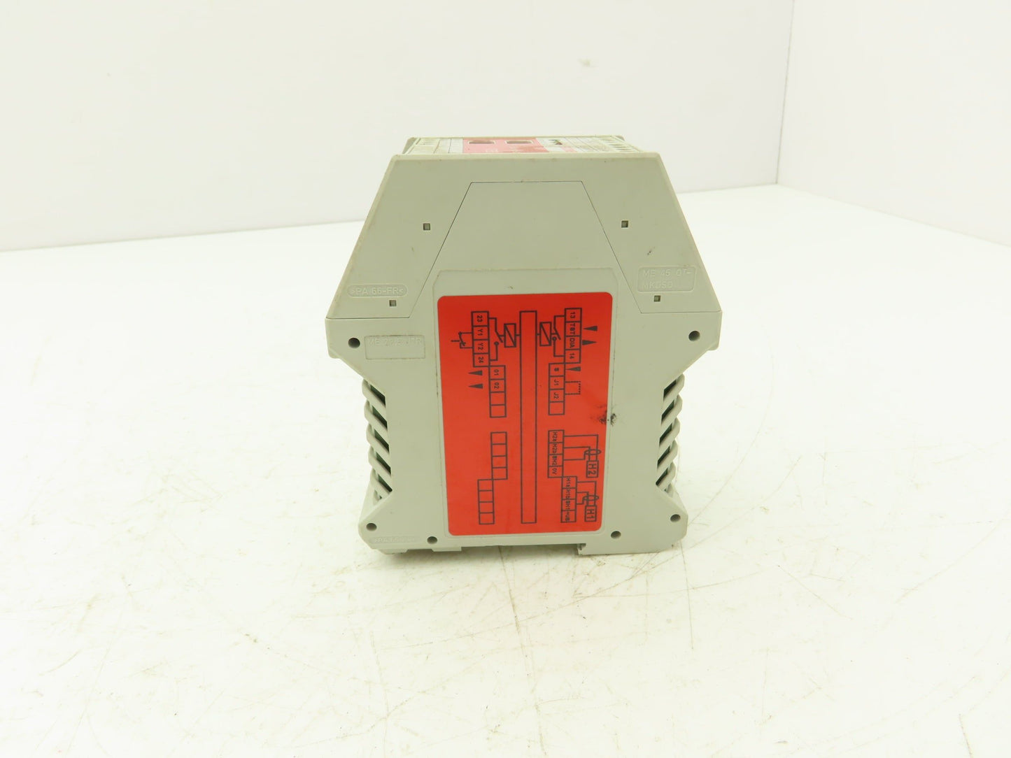 Euchner CES-A-AEA-02B Safety Relay Muting Module Unit 24VDC Din Rail Mount