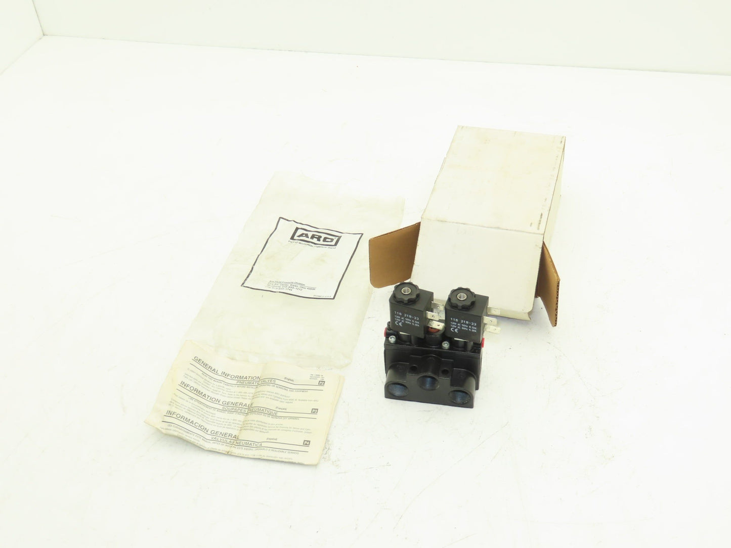 Aro Fluid Power A713SD-120A Pneumatic Solenoid Valve 150psi 3-Pos 4-Way 120V