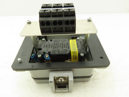 Mencom DP-2RJ45-R-P32 PLC Panel Interface Connector 120V Outlets RJ45 Ethernet