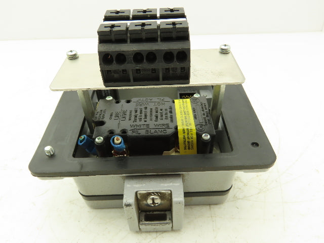 Mencom DP-2RJ45-R-P32 PLC Panel Interface Connector 120V Outlets RJ45 Ethernet