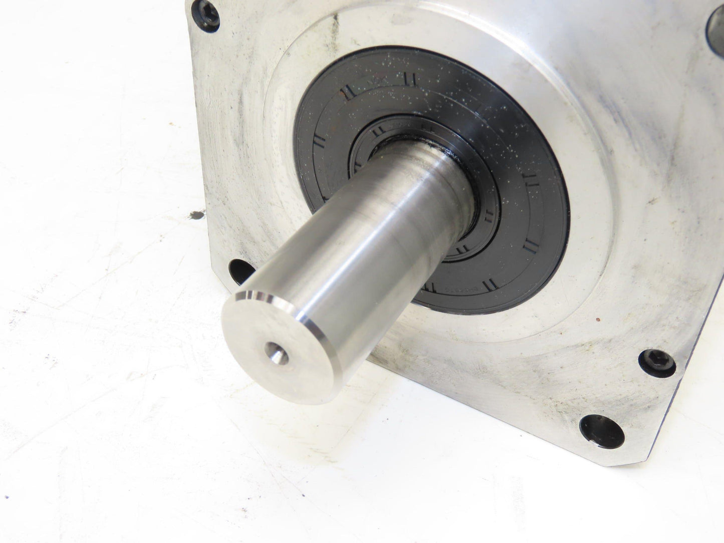 Fanuc A06B-2085-B103 AC Servo Motor 2.5kw 224V 2000rpm Encoder A860-2070-T321