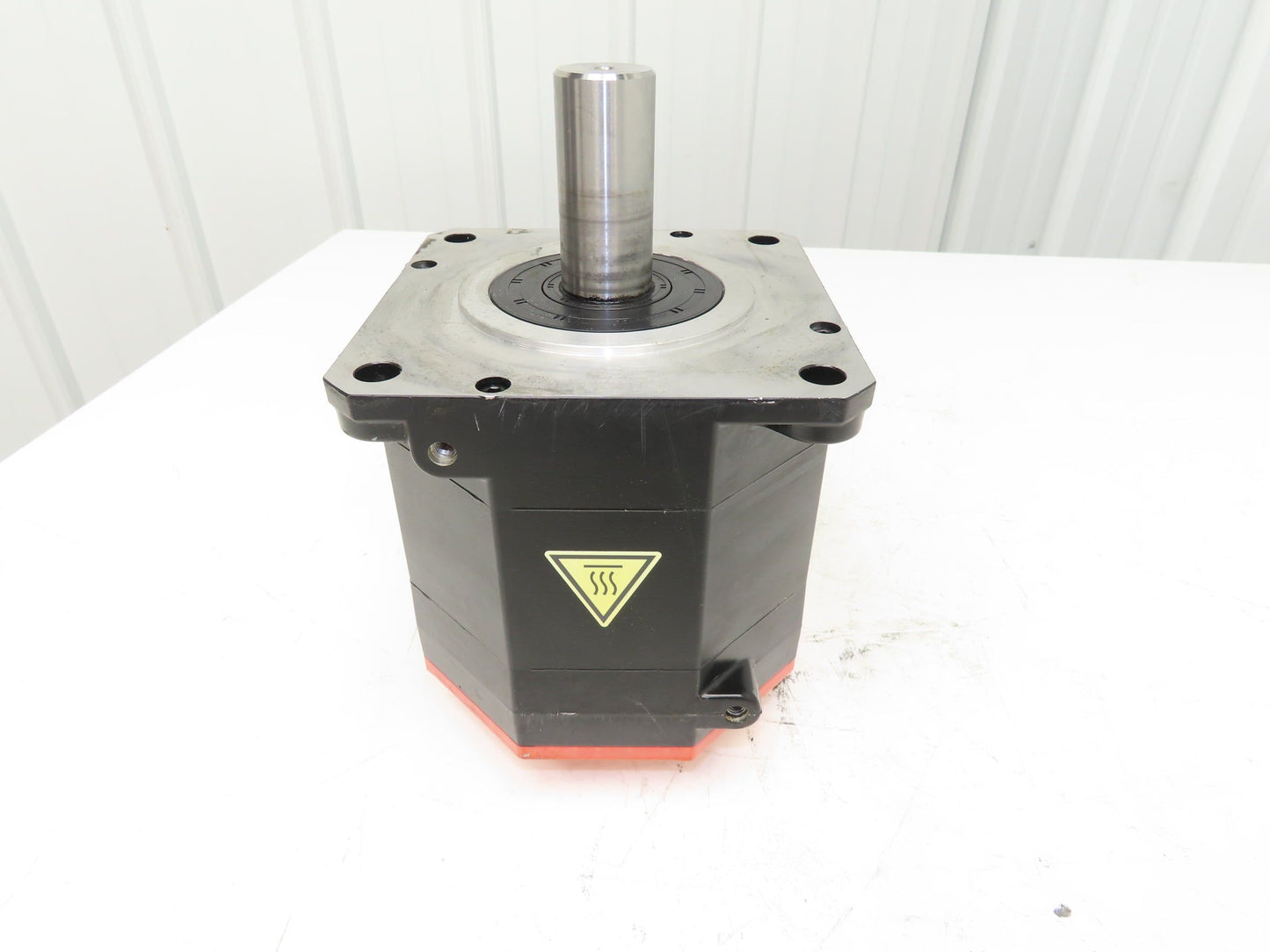 Fanuc A06B-2085-B103 AC Servo Motor 2.5kw 224V 2000rpm Encoder A860-2070-T321