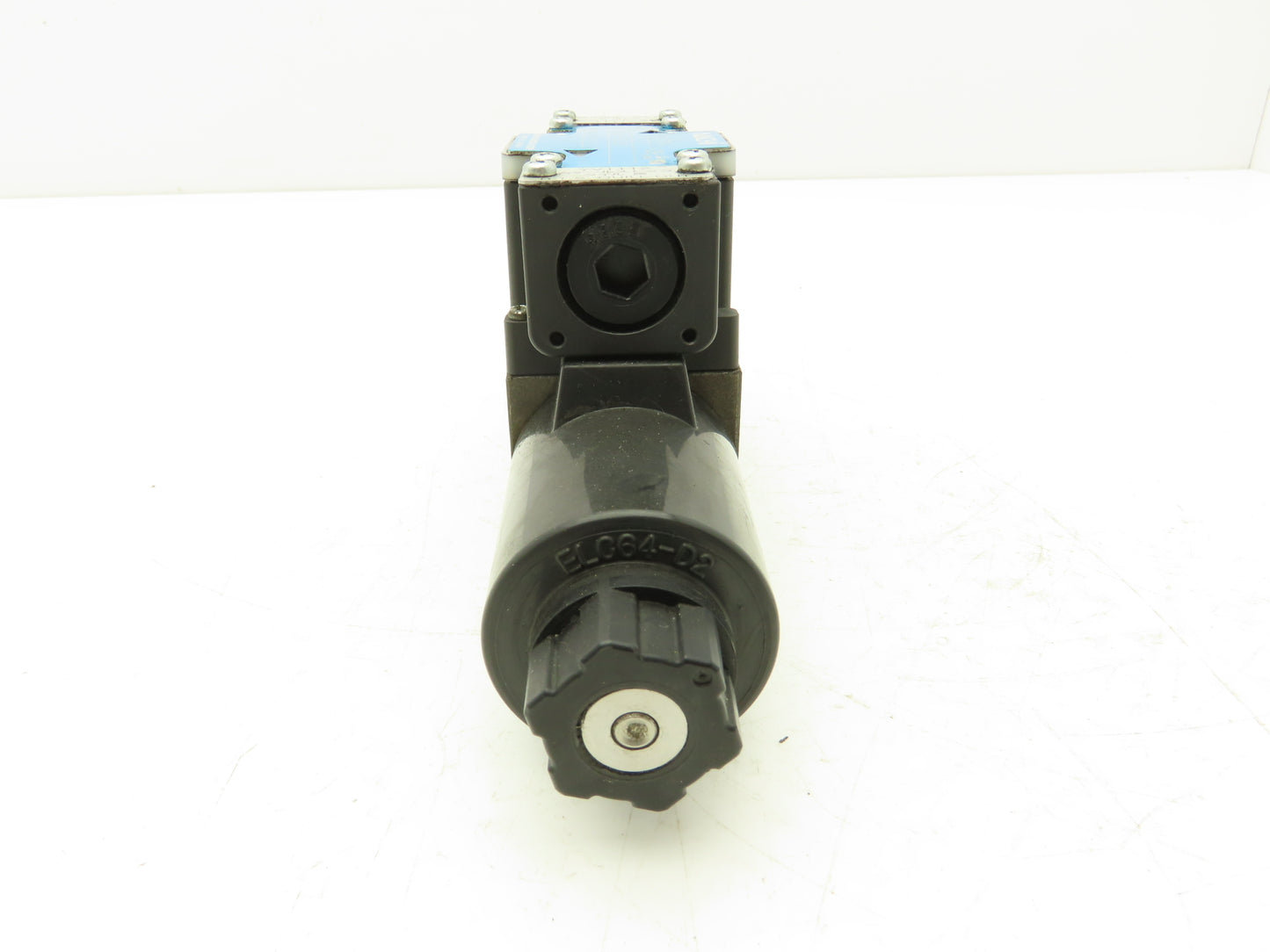 Nachi SL-G01-C6-R-D2-31 Hydraulic Directional Control Solenoid Valve 24VDC