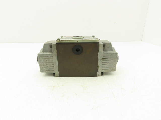 Nachi SS-G03-C7Y-R-C2-J9322A Hydraulic Directional Control Solenoid Valve 200VAC