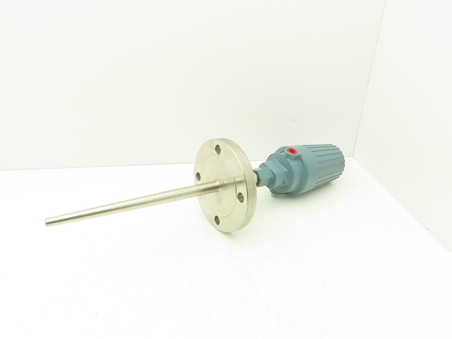 Foxboro RTT10-AQFLS012 Temperature Transmitter 0-150°F 30VDC NEMA 4