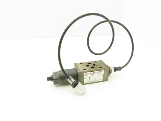Nachi OG-G01-BC-21 Hydraulic Modular Valve 200VAC with 26" Remote Gauge Hose