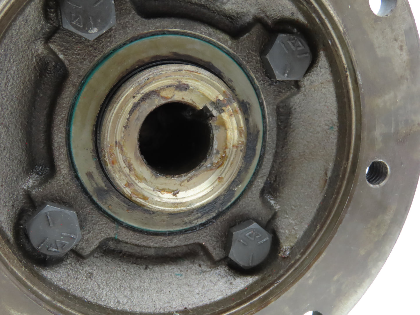 Winsmith 926MDN Worm Gearbox 30:1 Reducer 1.33Hp 58rpm 143/145TC Dual Shaft