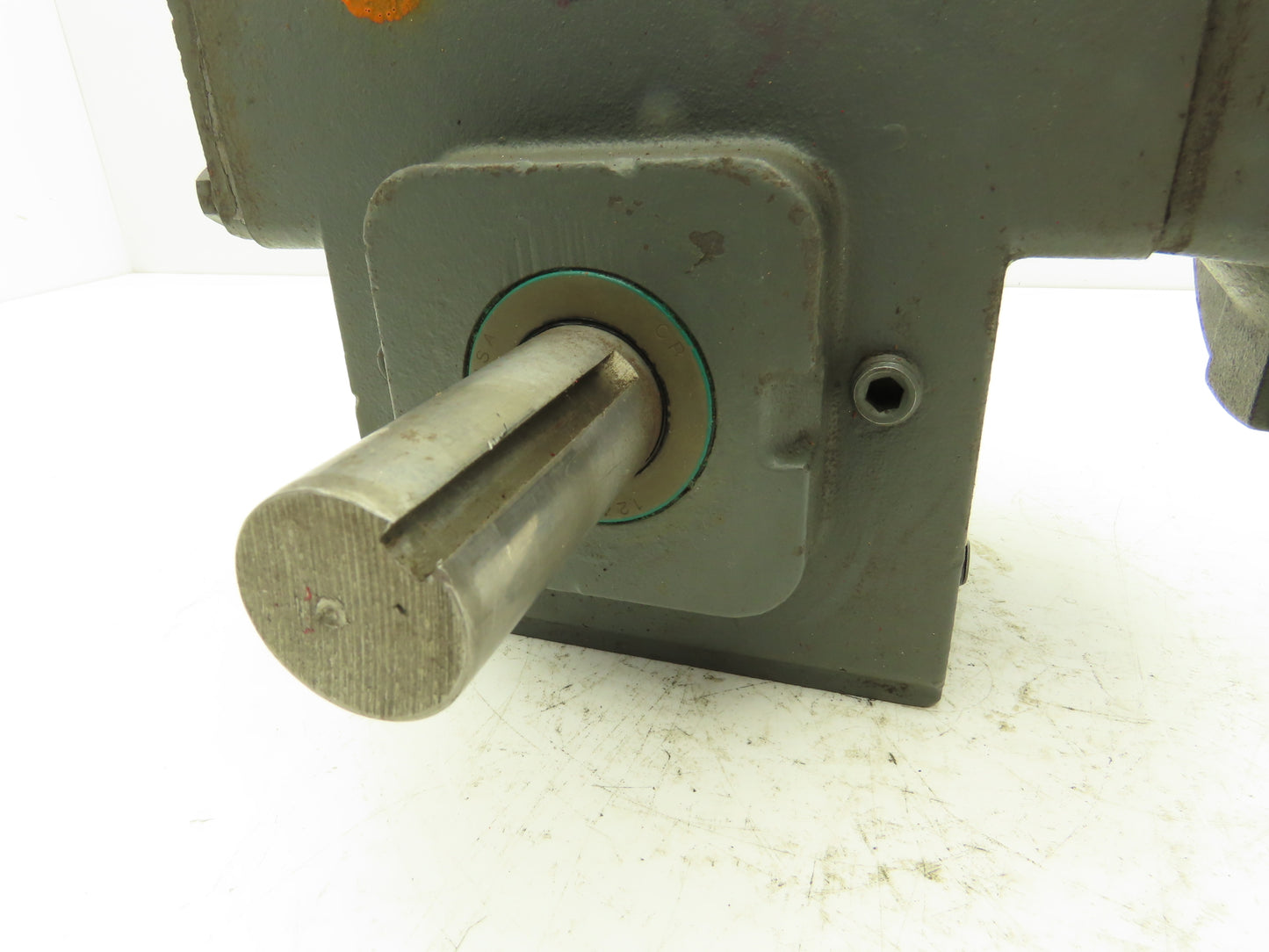 Winsmith 926MDN Worm Gearbox 15:1 Reducer 2.26Hp 116rpm 143/145TC Dual Shaft