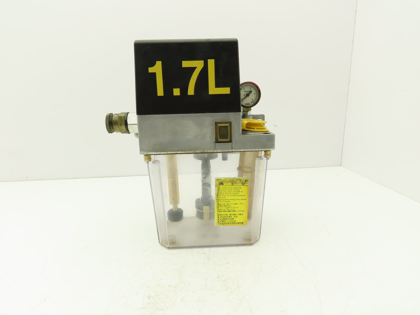 SKF MKU11-KW2-J0051 Lubricator Oil Pump Oiler 16 Bar 0.1 L/min 100VAC 2L Tank