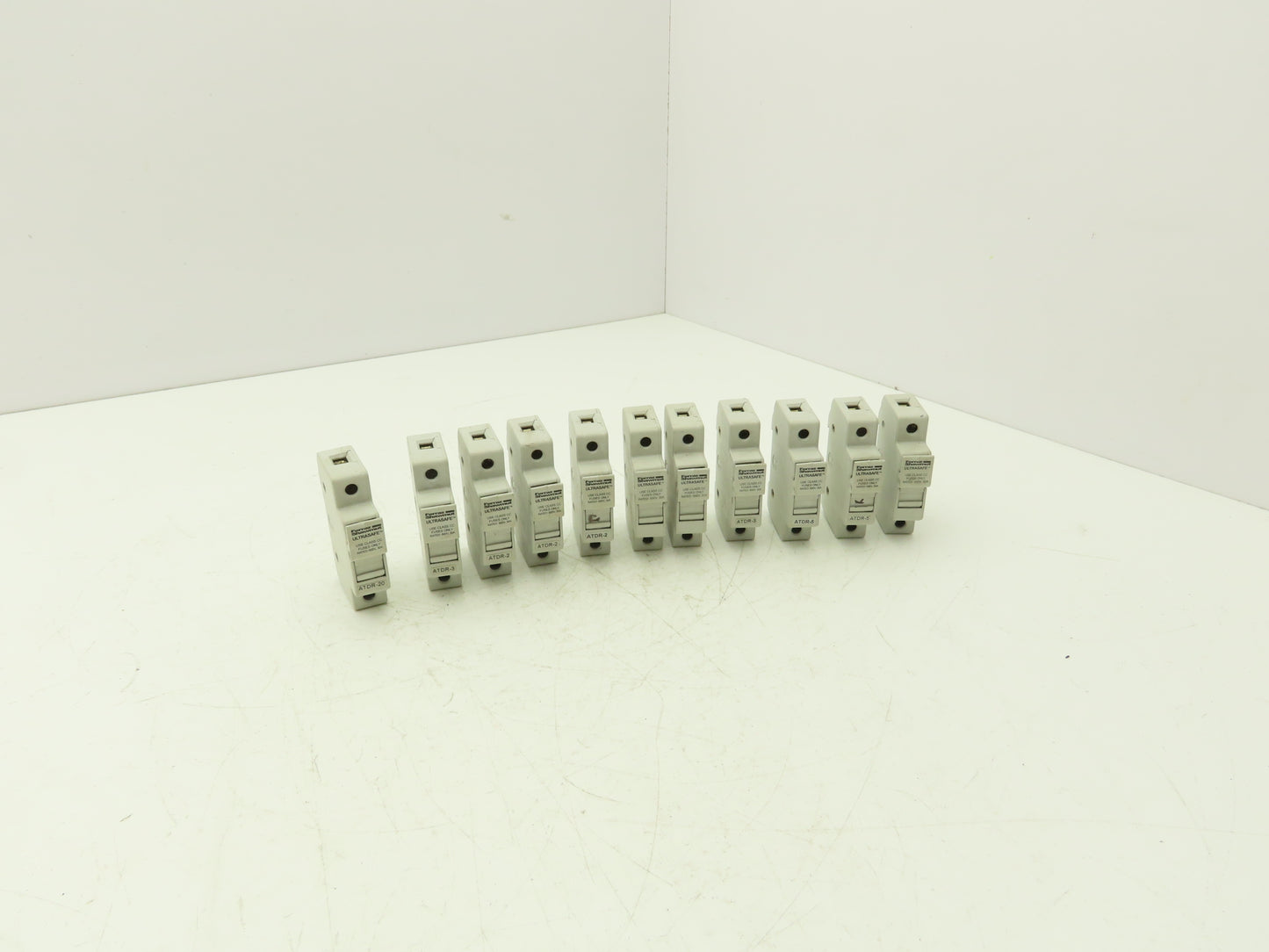 Ferraz Shawmut USCC1 Ultrasafe 1-Pole Class CC Fuse Holder 30A Lot of 11